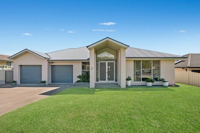 8 White Circle, NSW 2850