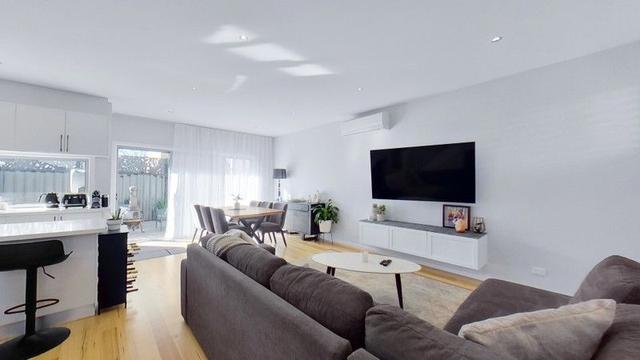 2/48 Freemans Road, VIC 3025