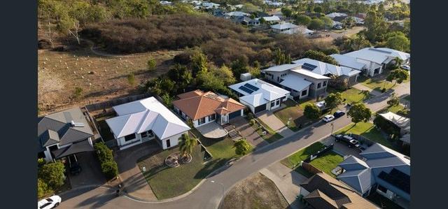 22 Jindalee Crescent, QLD 4814