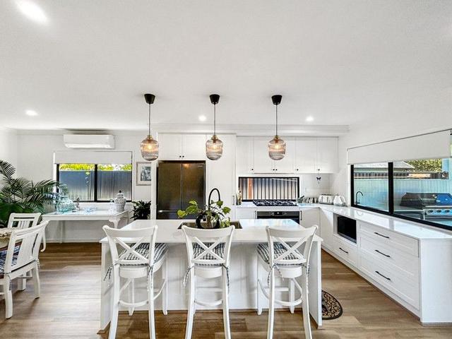24 George St, QLD 4184