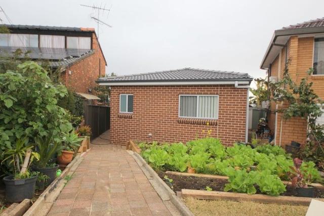 14a Ayres Crescent, NSW 2198