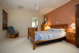 Master bedroom (2006-05-16)