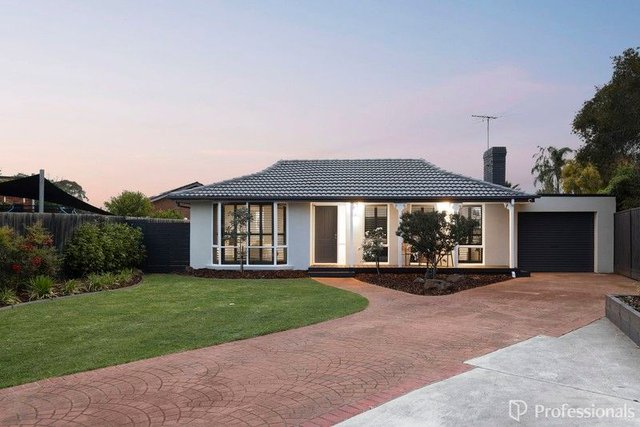 12 Benz Court, VIC 3038