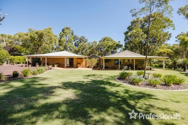 2 Shadytree Lane, WA 6057