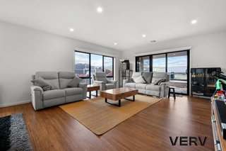 Lounge 3