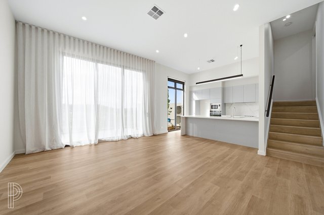 9/25 Rosanove Crescent, ACT 2611