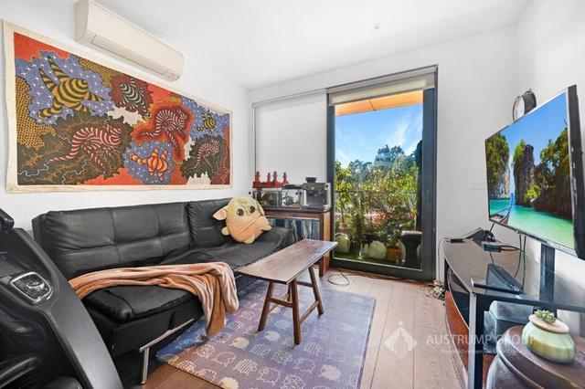 204/77 Galada Avenue, VIC 3052