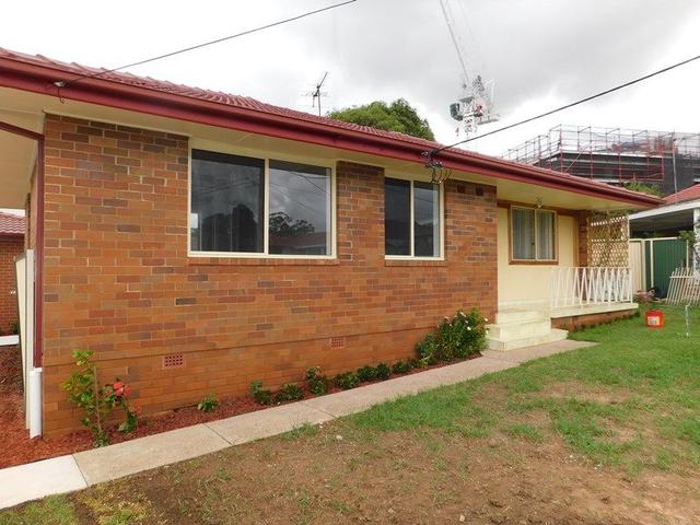 11 Pool Place, NSW 2165