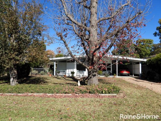 2 Crane Place, NSW 2400