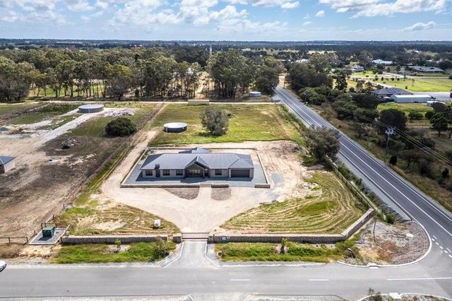 4 Swishbush Close, WA 6122