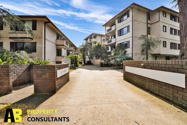 31/24-28 Wigram Street, NSW 2150