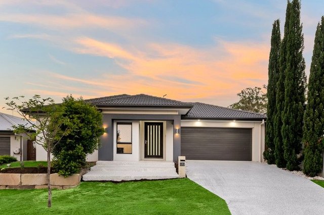 16 Cornwall  Street, QLD 4110