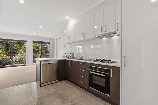 5/98 Ahern Road, VIC 3810