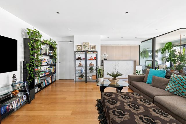 16/11 Sydney Avenue, ACT 2600