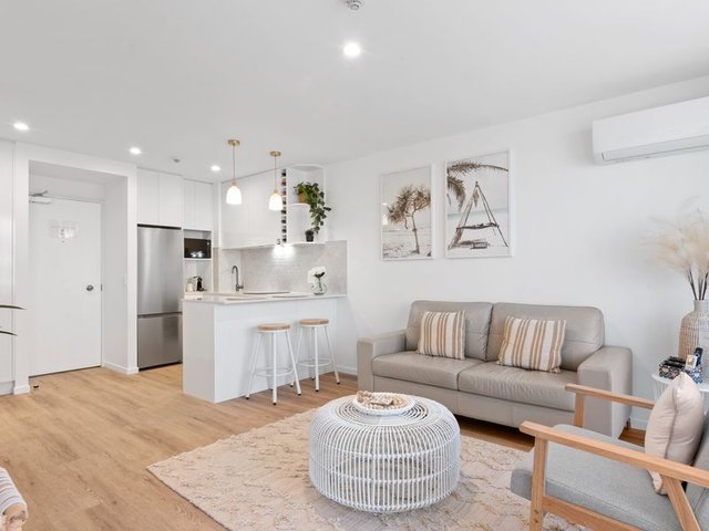 301/1 Paradise Island, QLD 4217