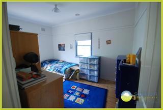 Bed 2 (2009-10-26)