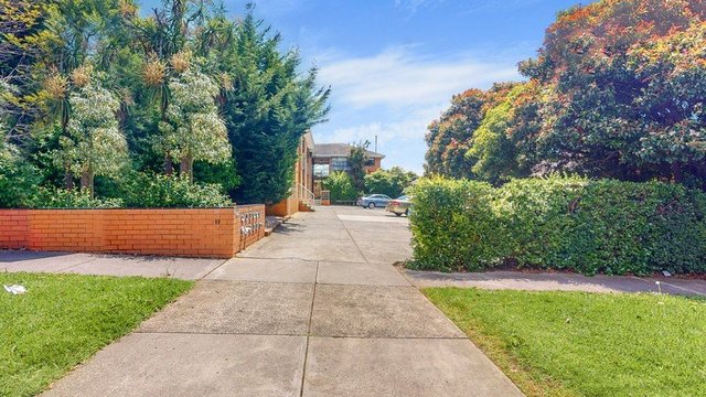4/13 McCulloch St, VIC 3040
