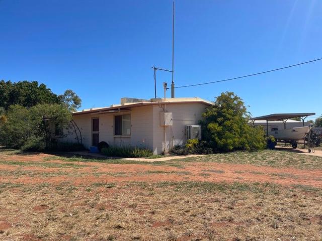 15 Maidstone Crescent, WA 6707