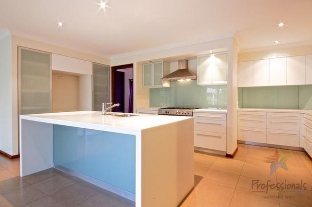 11 Villiers Street East, WA 6054