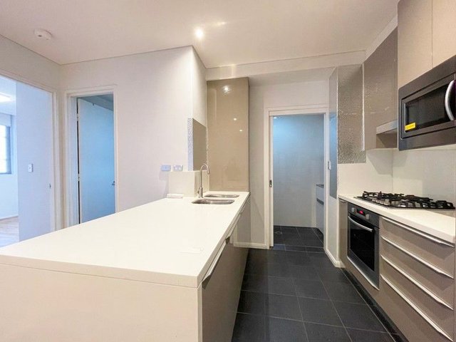 220/2 Meredith Avenue, NSW 2138