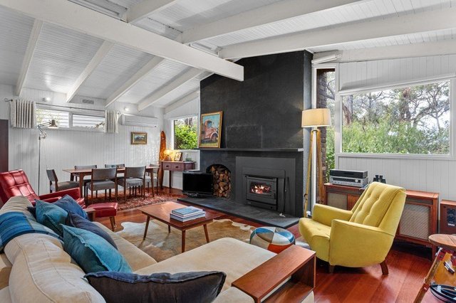 18 Red Hill Road, VIC 3937