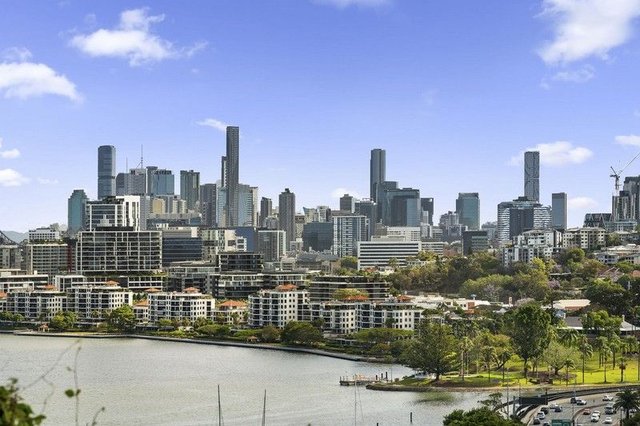 49 Toorak Road, QLD 4007