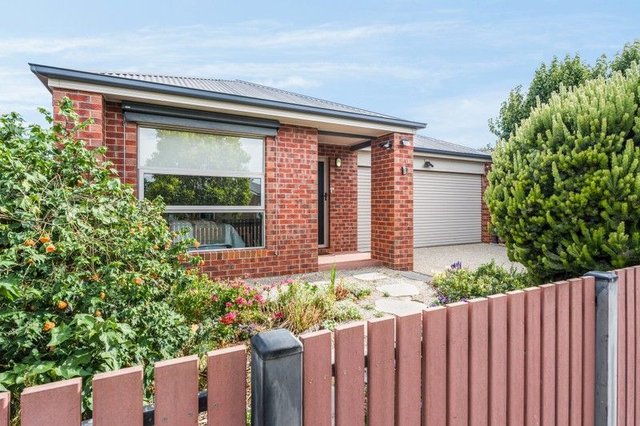 3 Orpington Crescent, VIC 3216