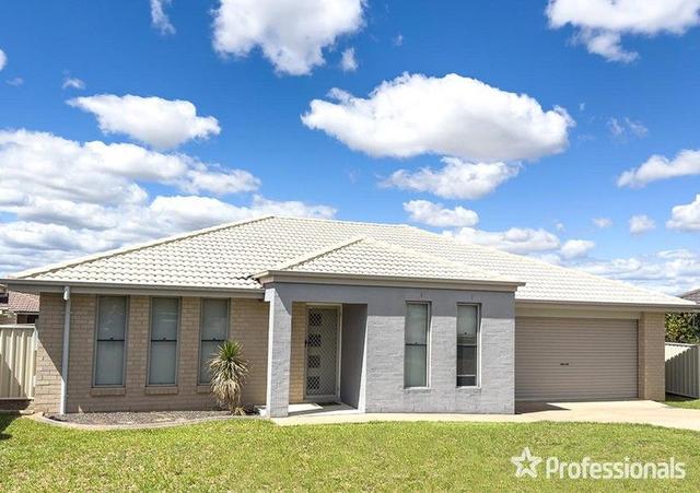 7 Rosehill Place, NSW 2340