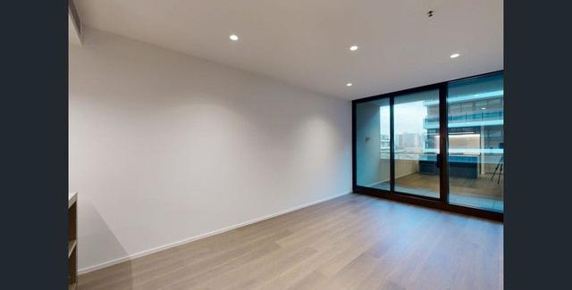B520/631 Victoria Street, VIC 3067