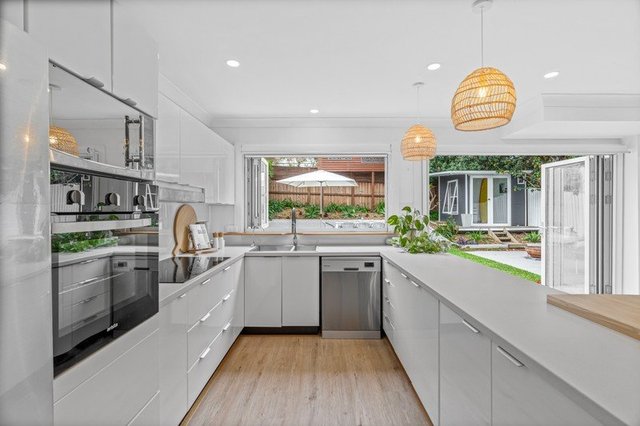 77 Old Gosford Road, NSW 2260