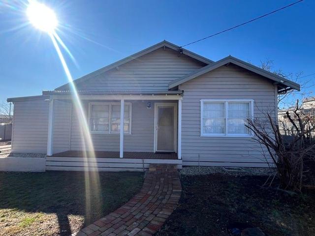 35 Pinniger Street, VIC 3658