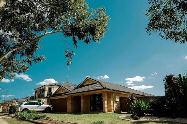 9 San Marino Drive, NSW 2170