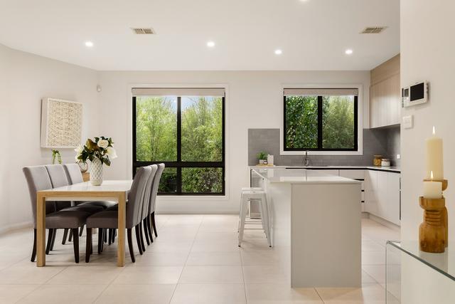 3/8 Mokoan Place, ACT 2611