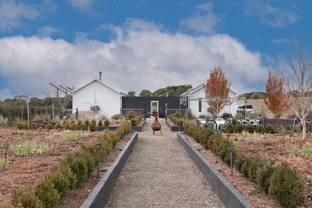 67 Halls Lane, VIC 3351