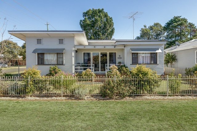 15 Rosina Street, QLD 4350