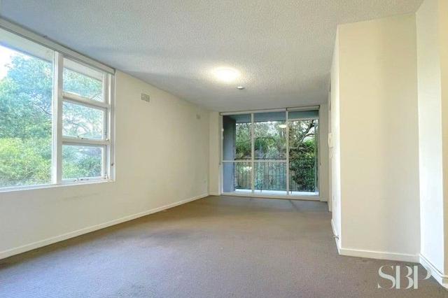 26/2-4 East  Crescent, NSW 2060