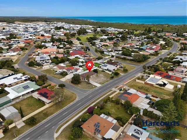 52 Blaxland Avenue, WA 6037