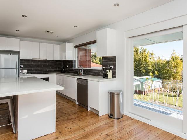 35 Heathcliff Crescent, NSW 2093