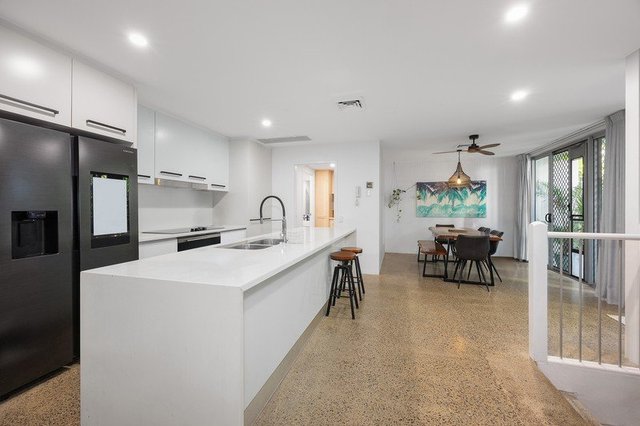 11/2 Margaret Street, QLD 4573