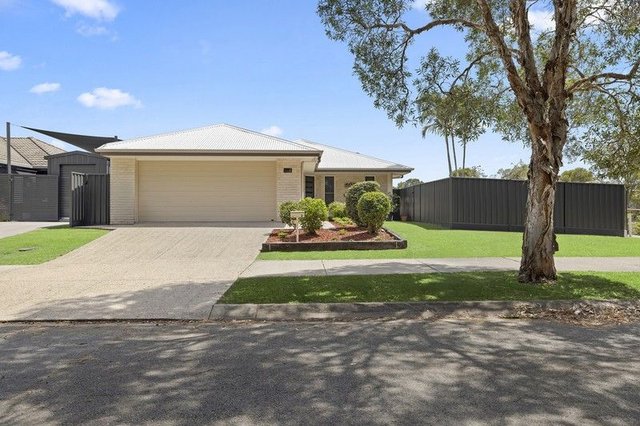 2 Crater Street, QLD 4551