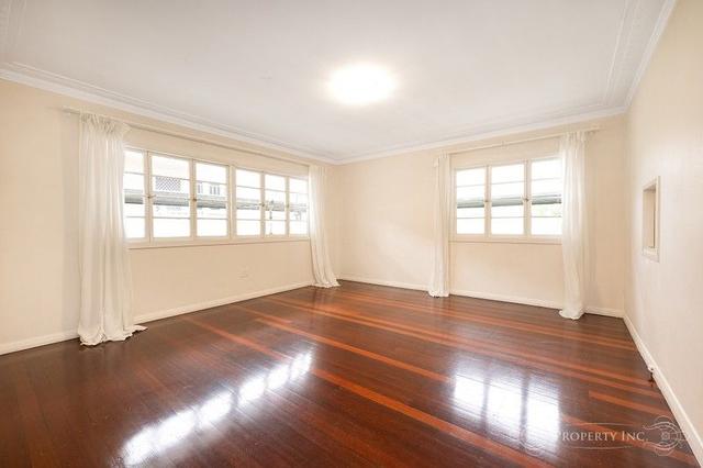 11 Brisbane Street, QLD 4103