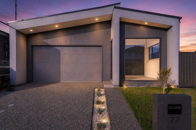 77 Hatter Circuit, NSW 2527