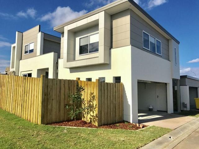 121 A Liz Kernohan Drive, NSW 2570