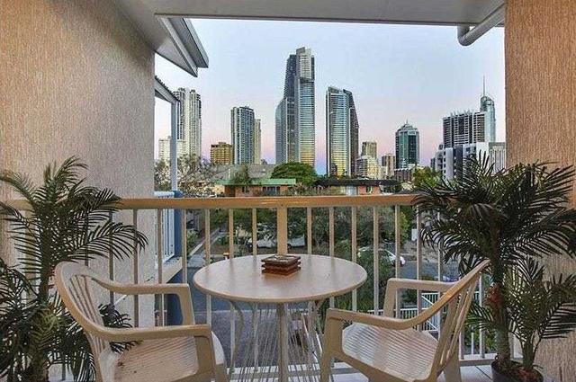 18/14-16 Darrambal  Street, QLD 4217