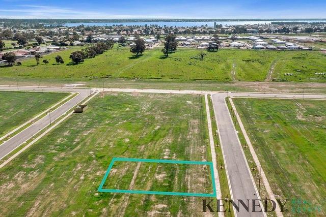 17 Clydesdale Loop, VIC 3730