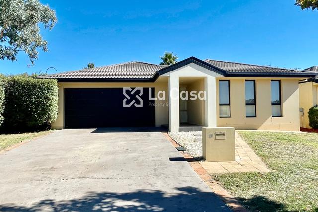17 Marie Dalley Street, ACT 2912