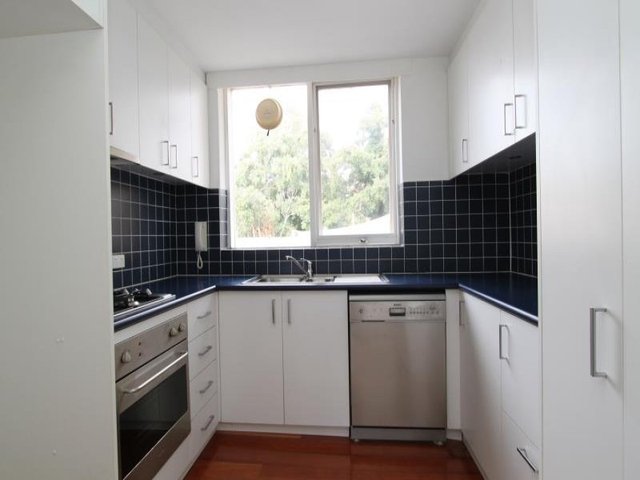 12/7-9 Irving Avenue, VIC 3181