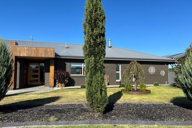 65 Wakefield  Terrace, VIC 3875