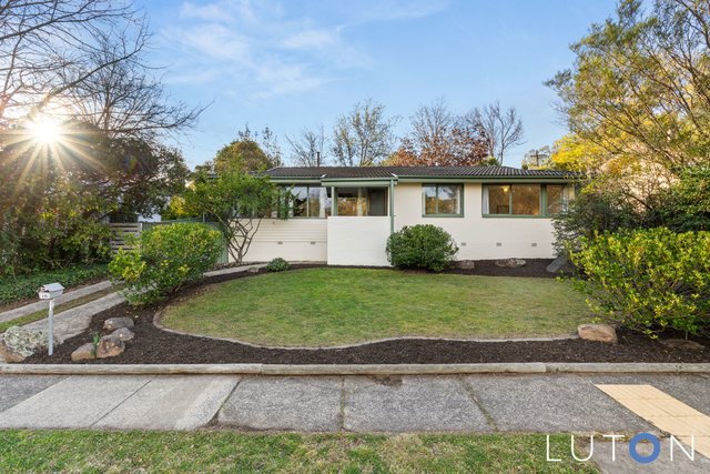 16 Nemarang Crescent, ACT 2611