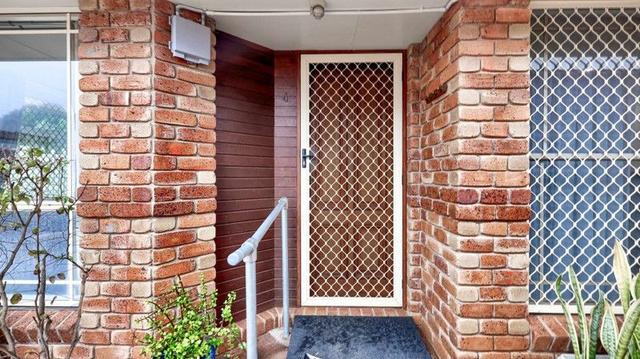 4/33 Ocean Street, QLD 4350